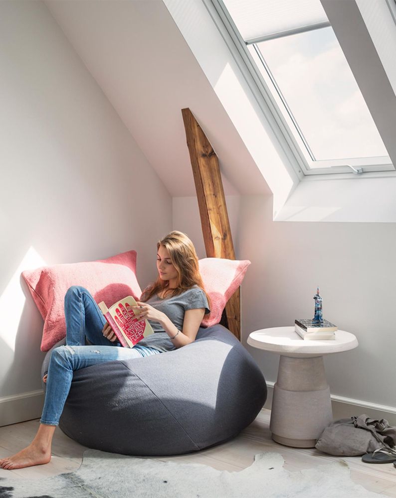 VELUX duogardiner 2-i-1 to gardiner i samme vindue rullegardin og plissegardin